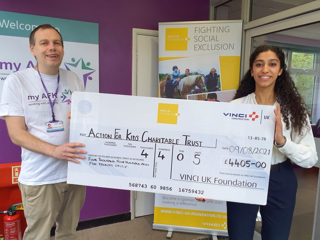 My AFK VINCI Foundation Grant October 2021 ben with vinci cheque